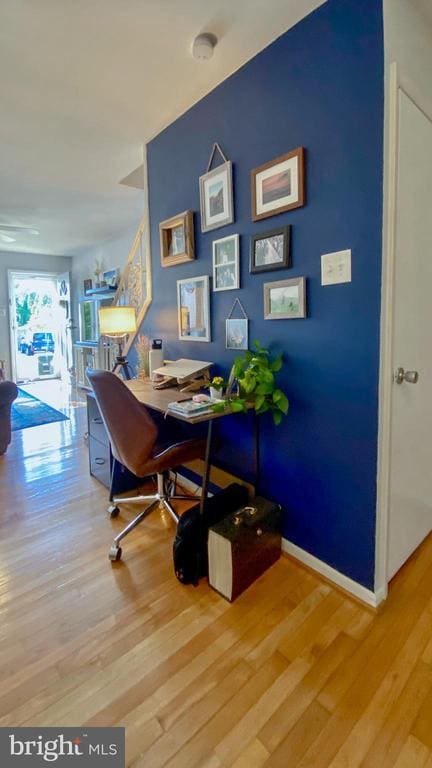 Building Photo - 4 W 1st Ave