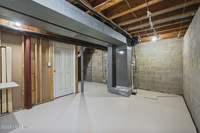 Building Photo - 1062 Cheryl Ct