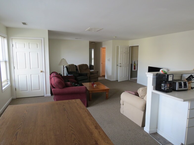 Building Photo - 1708 N Arlington Pl
