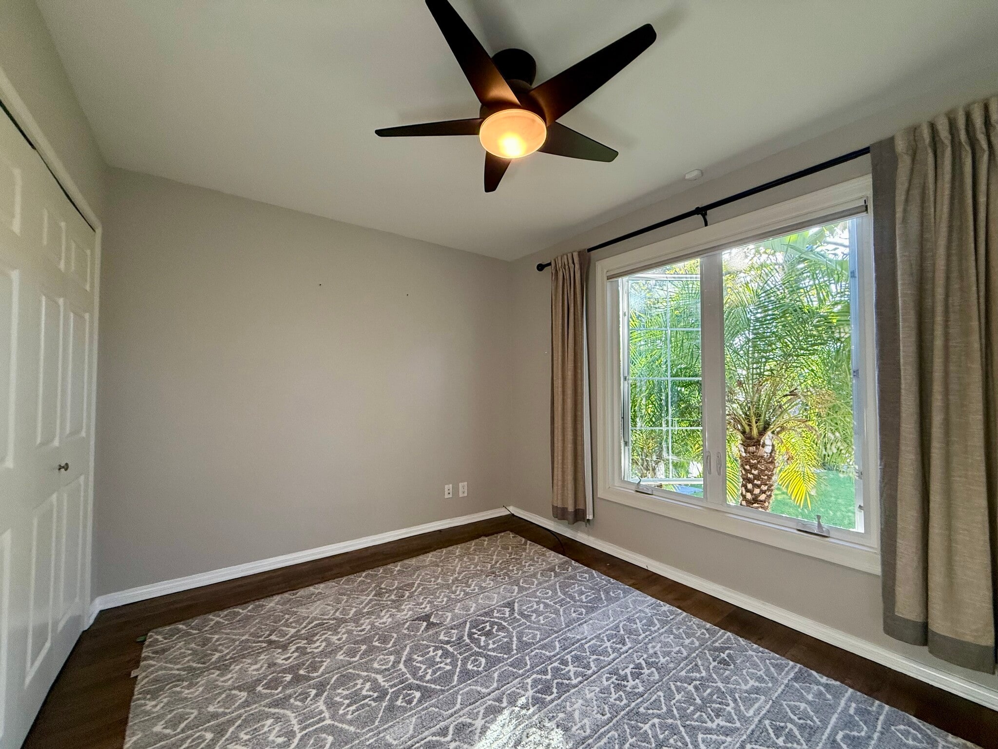 Building Photo - 8000 Westlawn Ave