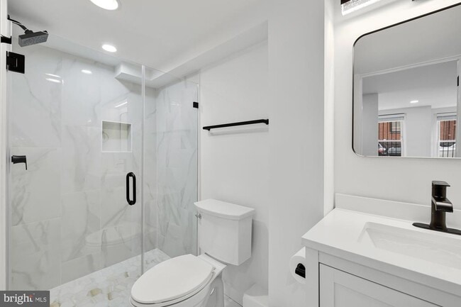 Building Photo - 1821 19th St NW