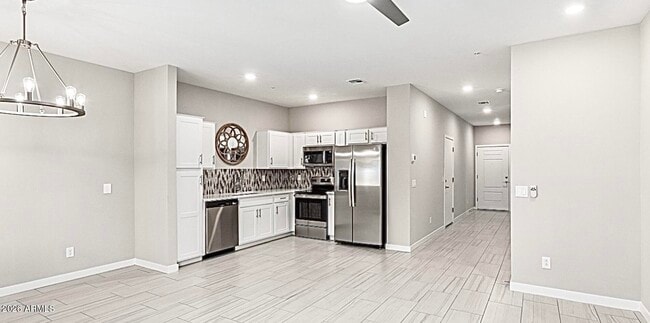 Building Photo - 2134 W Harmont Dr