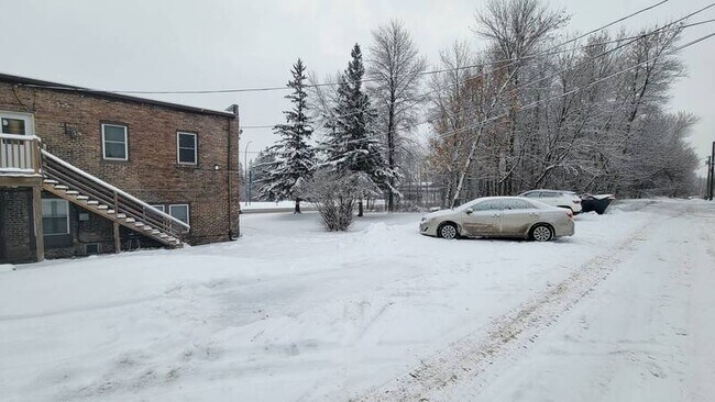 Building Photo - 1229 Commonwealth Ave