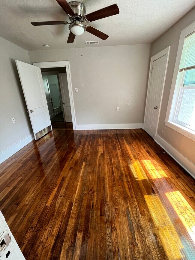 Bedroom 2 - 2665 Larkspur Ave
