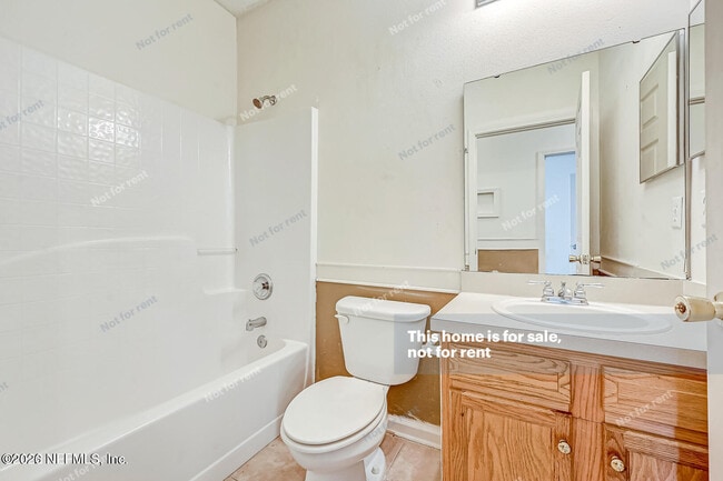 Building Photo - 1530 W 29th St