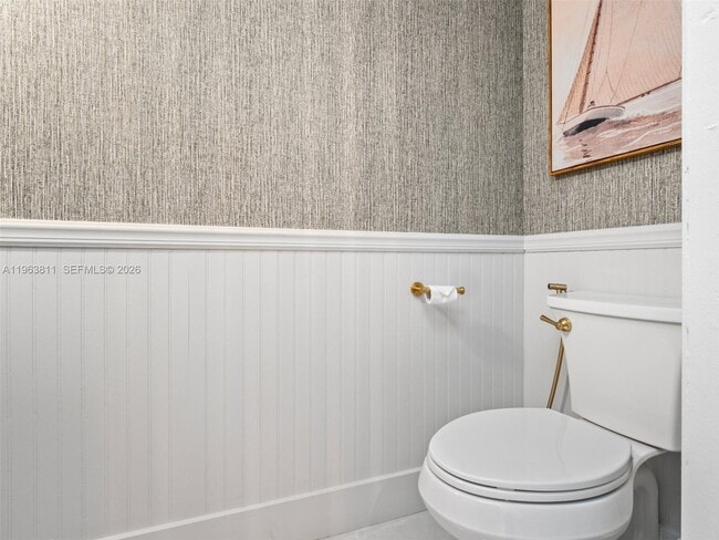 Building Photo - 2553 NW 42nd Ave