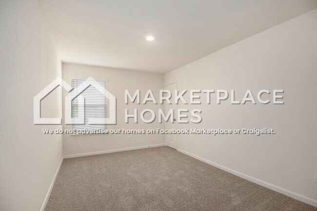 Building Photo - 10920 Gray Mare Dr