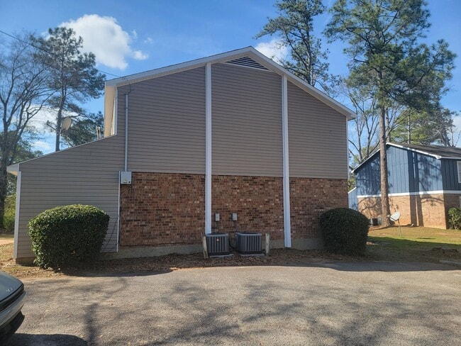 Building Photo - Chalet North - Aiken County