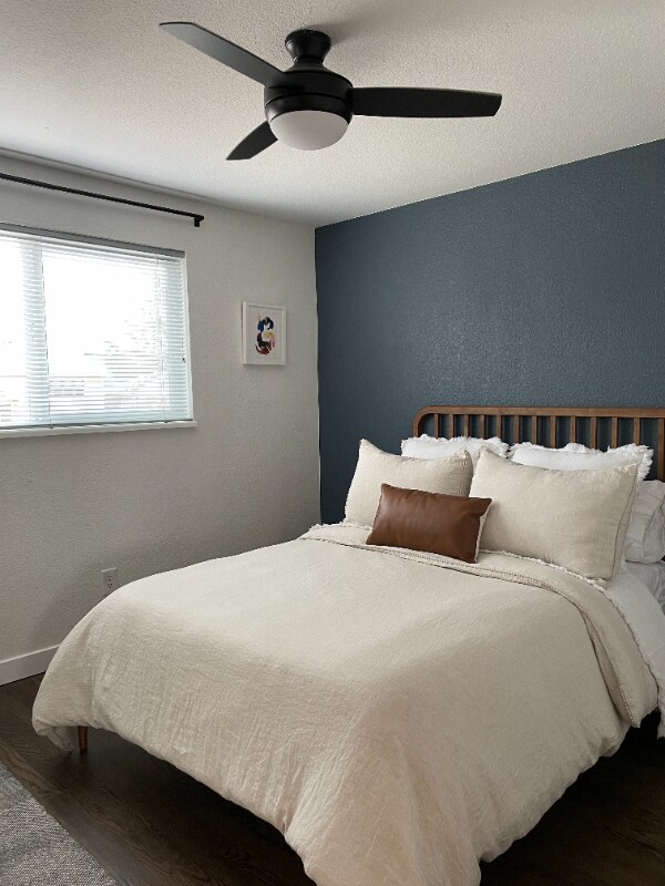 Building Photo - 4240 Aurora Ave