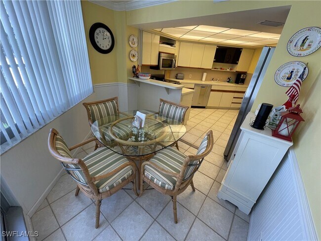 Building Photo - 4041 Gulf Shore Blvd N