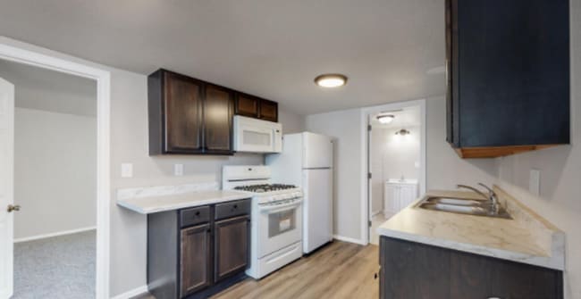 Building Photo - Brand NEW everything! Stunning 2 bedroom h...