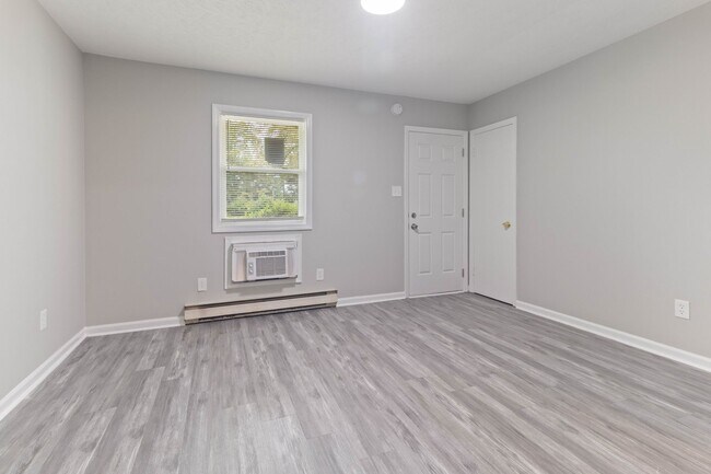 Building Photo - 6441 Starbrook Dr