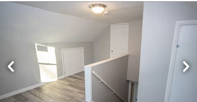 Building Photo - 13617 Sprecher Ave