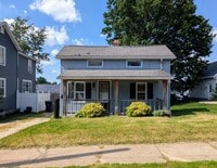 Building Photo - Newly renovated 2-bedroom, 1-bathroom home...