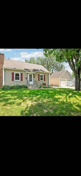 Primary Photo - 1463 Kentucky Ave S