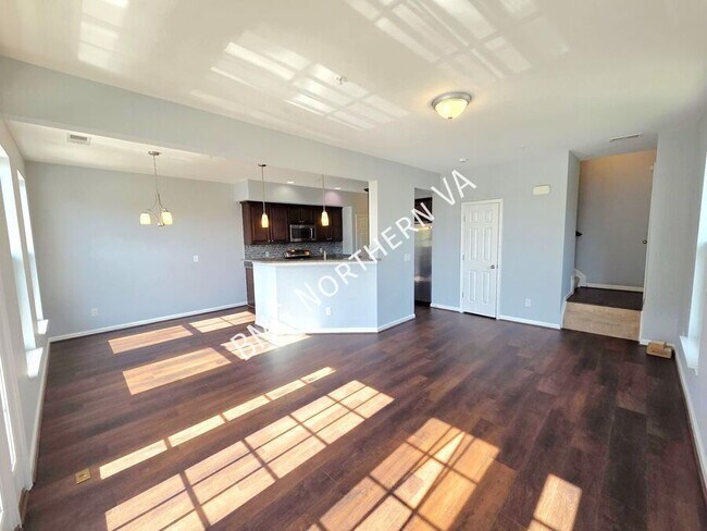 Building Photo - 25224 Briargate Terrace