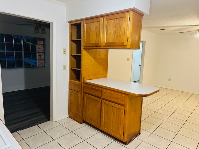 Building Photo - 54 Emerald Cove
