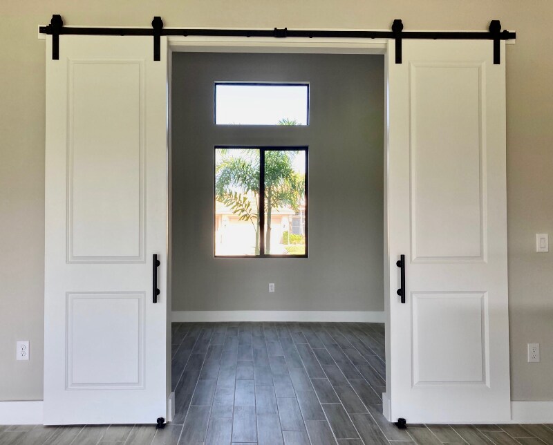 Building Photo - 3037 SW 28th Ave