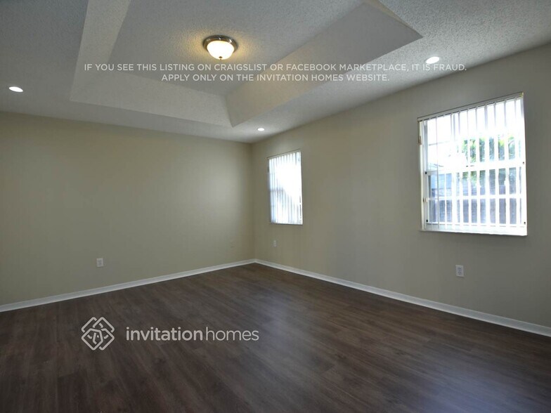 Building Photo - 9155 SW 166th Pl