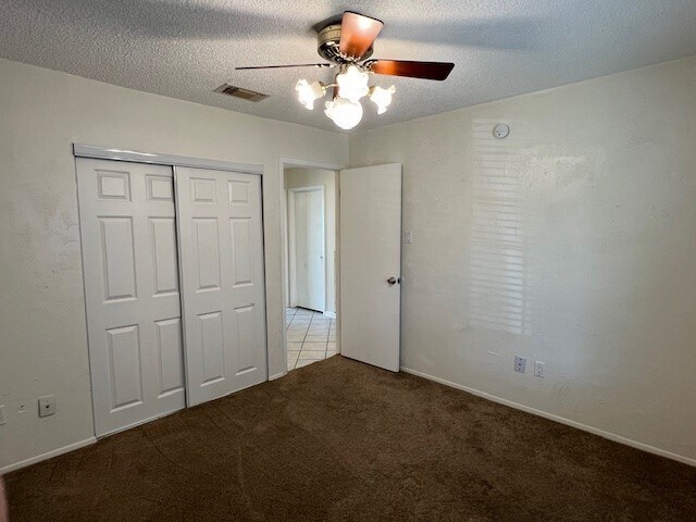 Building Photo - 1803 Foxlake Dr