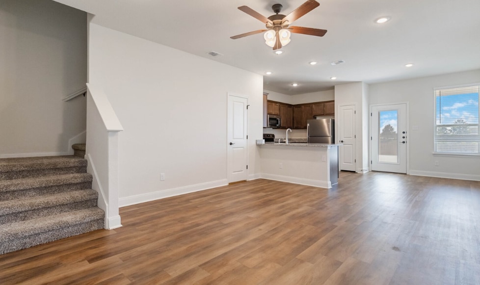 Living Room - 13810 Enzo Gate