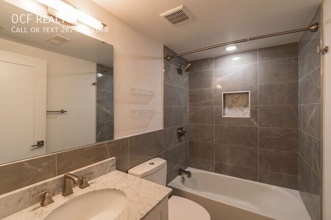 Building Photo - 749 N 20th St