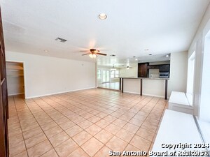 Building Photo - 113 Lake Forrest Dr