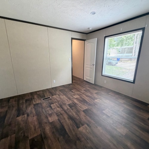 Building Photo - 104 Robin Dr