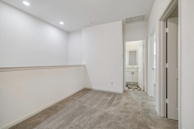 Building Photo - 1524 Ojeman Rd