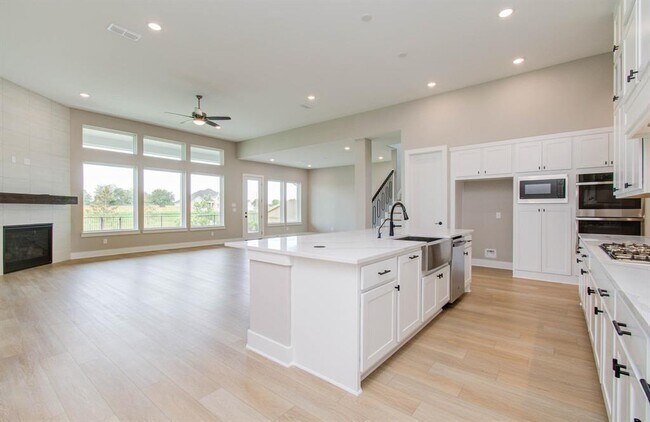 Building Photo - 7410 Pecan Brk Ln