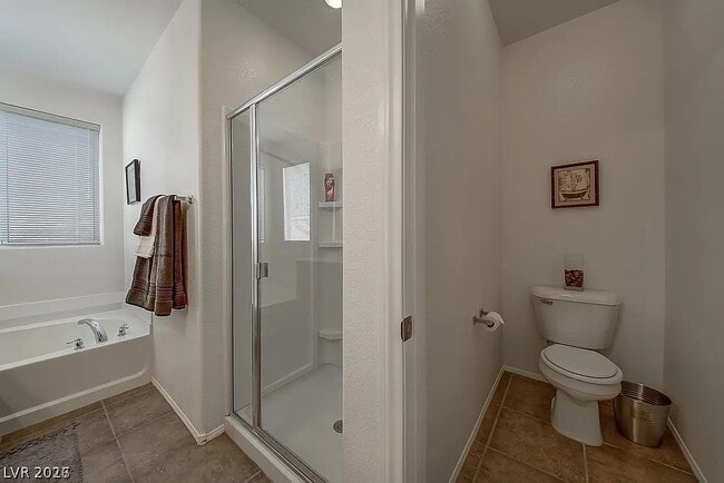 Building Photo - 10582 El Cerrito Chico St