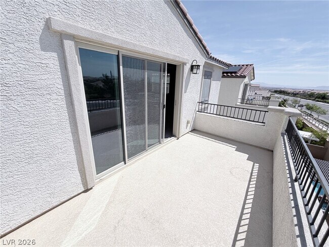 Building Photo - 10025 Desert Bighorn Ct