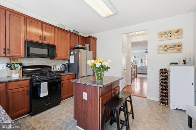 Building Photo - 20390 Bass Rocks Terrace