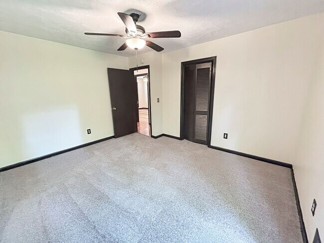 Building Photo - 3 BR Wooded Retreat in the Heart of East Cobb!