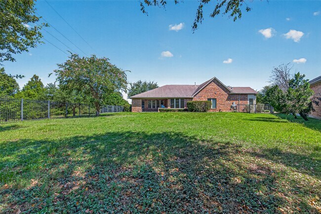 Building Photo - 10834 Poolman Pl