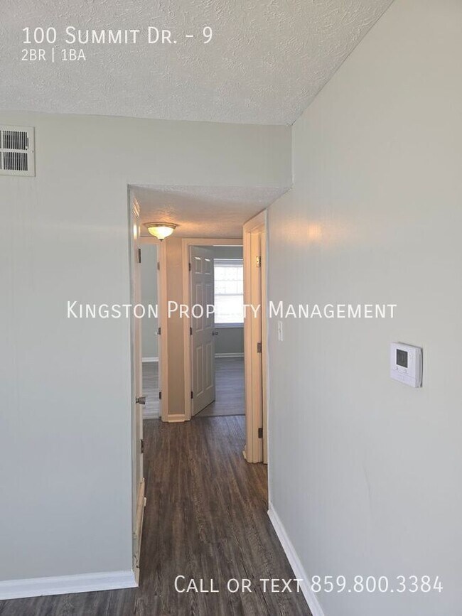 Building Photo - 100 Summit Dr