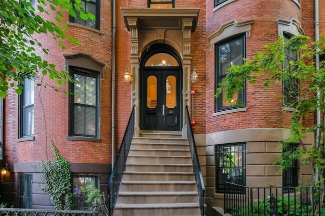 Primary Photo - 55 E Springfield St