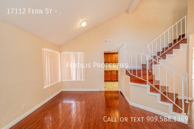 Building Photo - 17112 Fern St