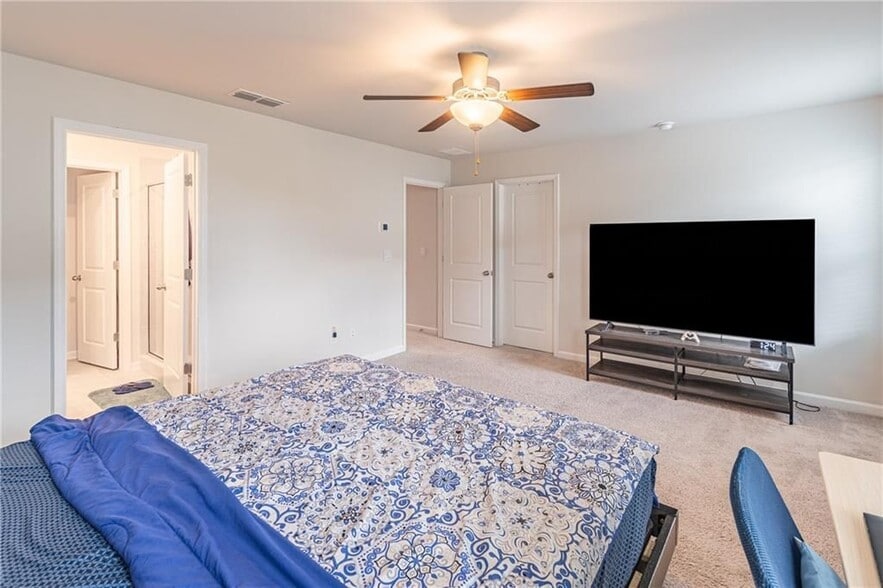 Building Photo - 1452 Villageside Ct