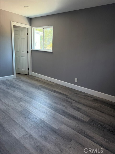 Building Photo - 6603 Mitad Ct