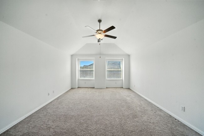 Building Photo - 15011 Old Horseshoe Lake Dr