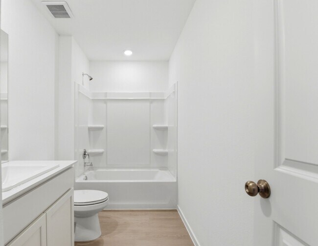 Building Photo - 15219 Abella Dr