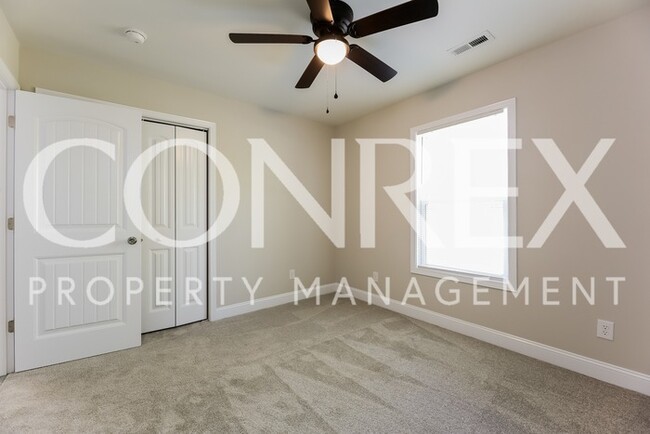 Building Photo - Beautiful Open Concept Ranch in Easley, SC!