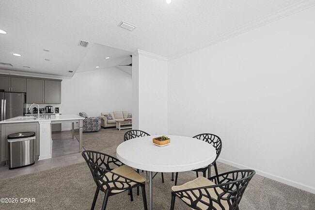 Building Photo - 8746 Sand dollar Dr