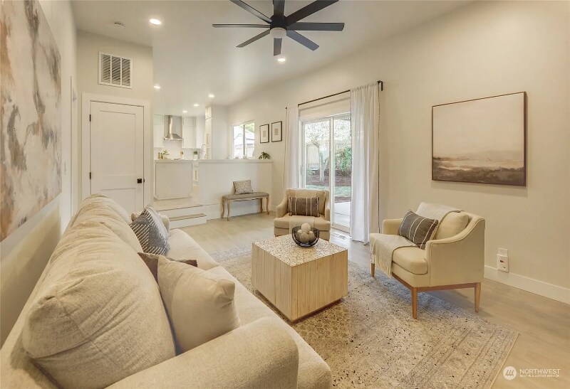 Building Photo - 13604 116th Pl NE