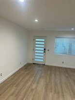 Building Photo - 7449 1/2 Variel Ave