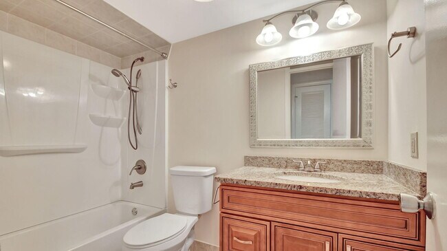 Building Photo - 4539 Luxemburg Ct