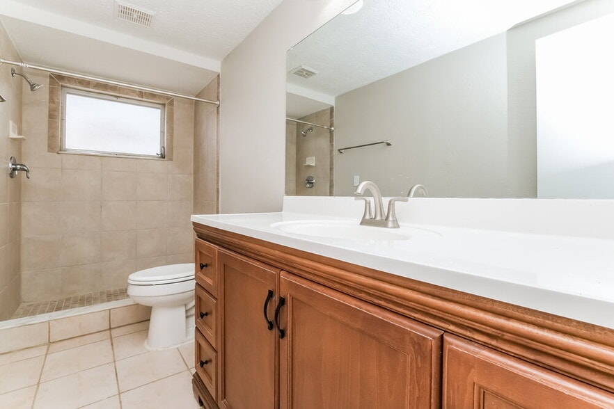 Building Photo - 7043 Fireside Dr