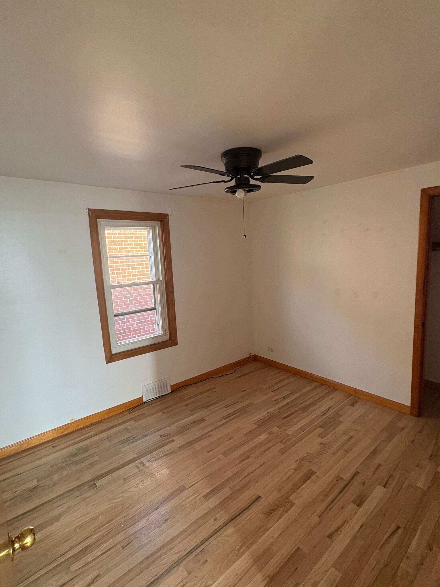 Building Photo - 6055 S Massasoit Ave