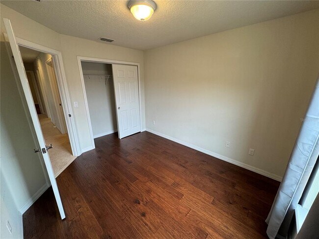 Building Photo - 11902 Lorenza Ln
